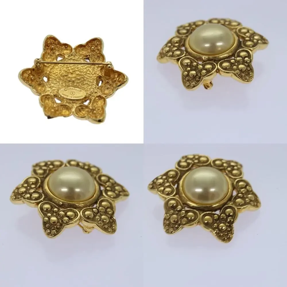 Chanel CC Brooch - Picture 3 of 4